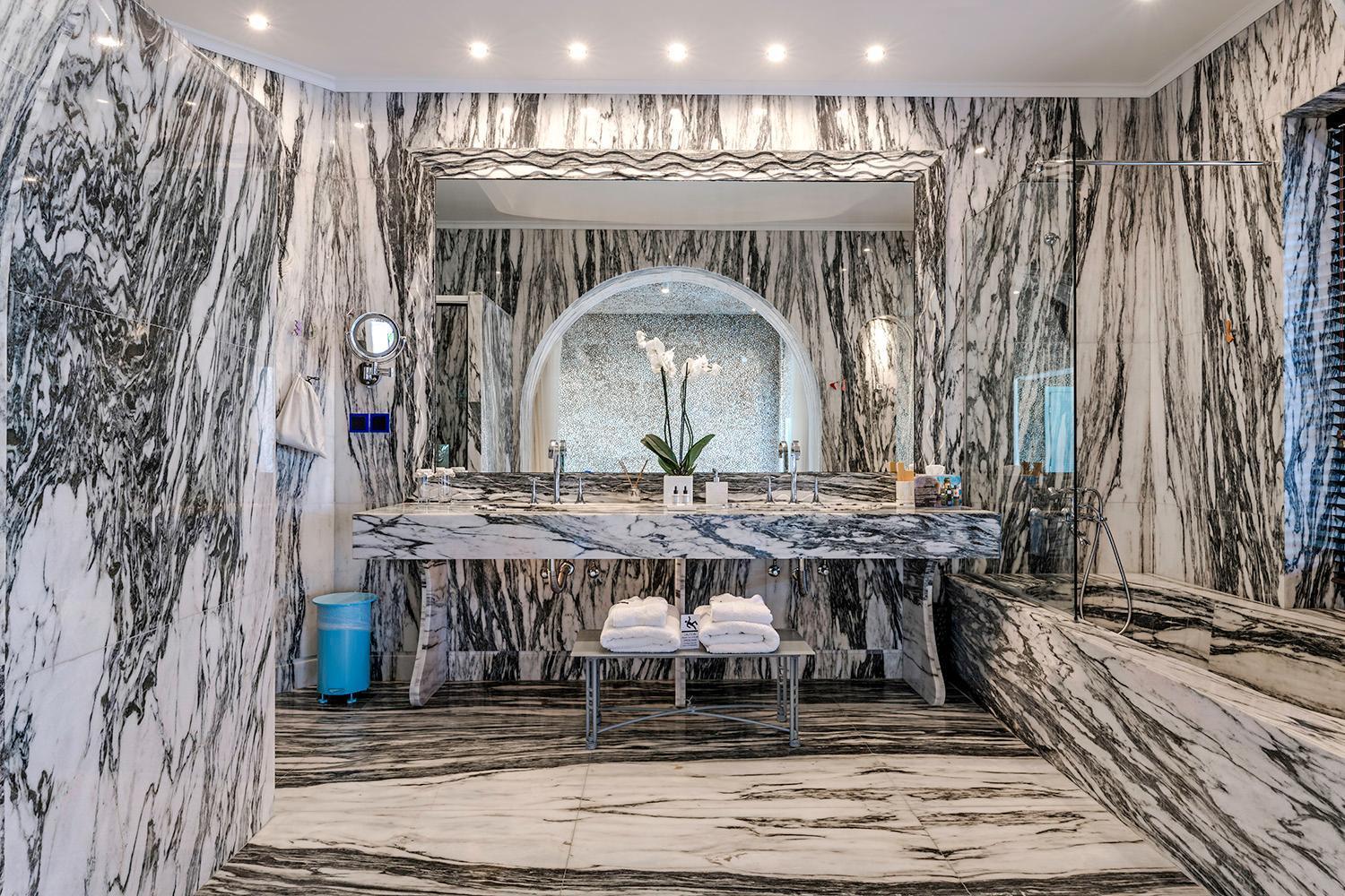 Agalia Luxury Suites Koumpara Eksteriør bilde